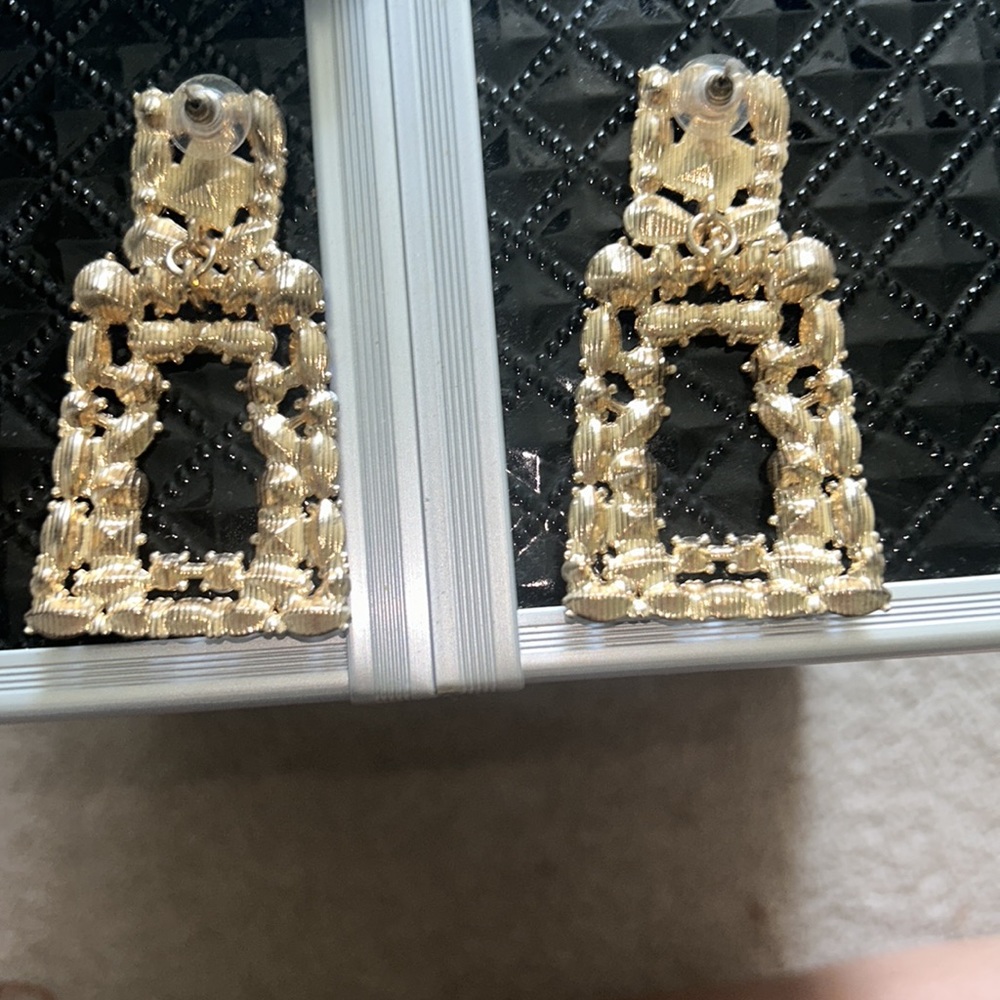 Purple Rhinestone Earrings - Picture 3 of 3